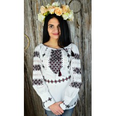 Embroidered blouse "Preciosity Handmade"